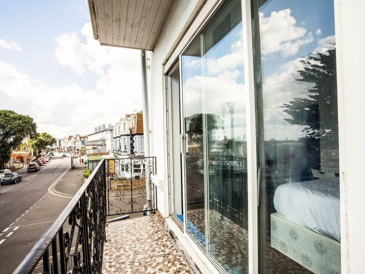 The Clacton Hotel Exterior foto