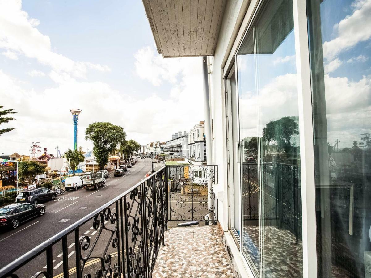 The Clacton Hotel Exterior foto